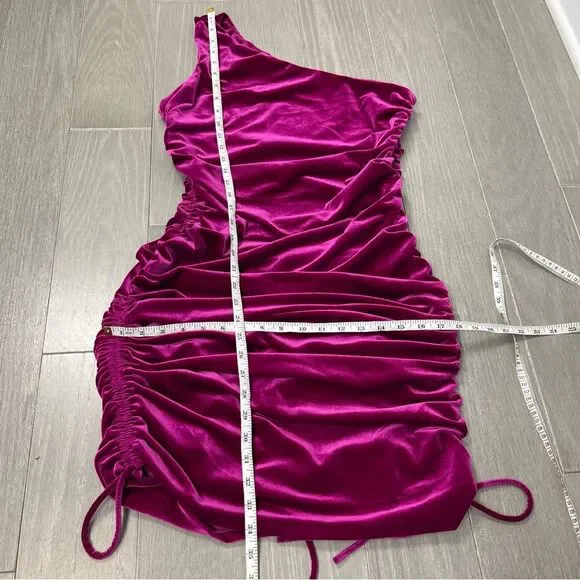 House Of Harlow 1960 Revolve Ruched Velvet One Shoulder Midi Mini Dress Size L - Picture 16 of 16